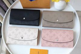 Picture of LV Wallets _SKUfw141811227fw